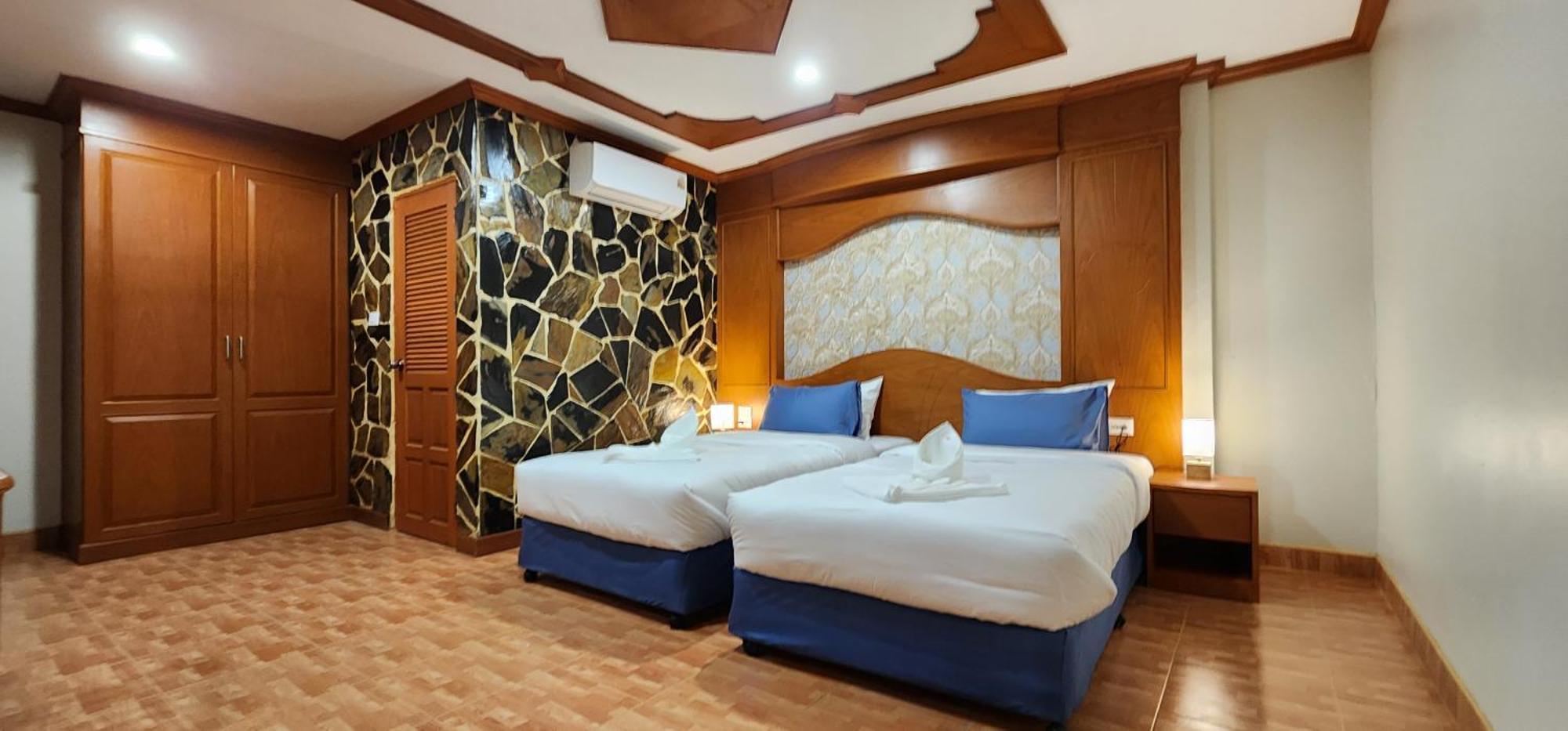 Arya Suites Patong Beach מראה חיצוני תמונה